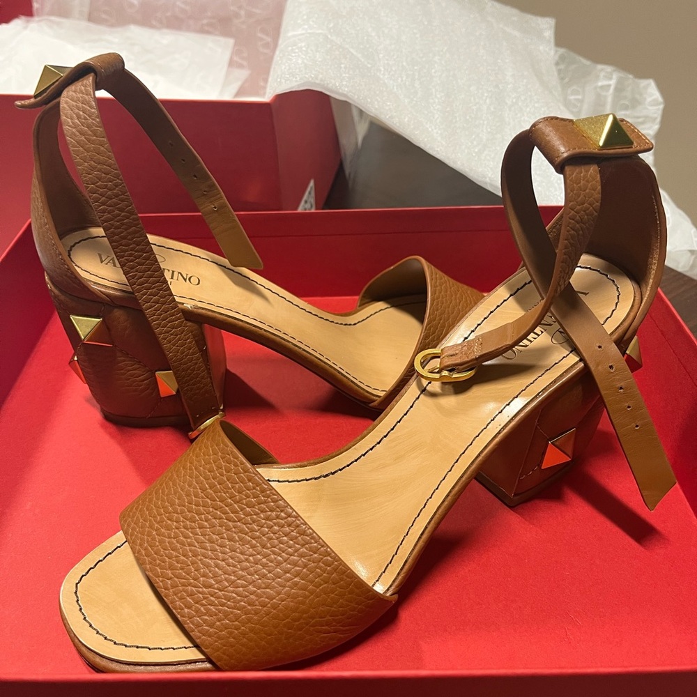 Valentino heels, size 38